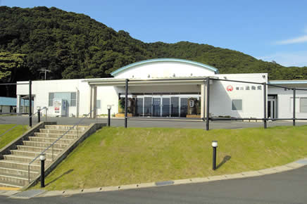 鴨川第一法輪閣外観