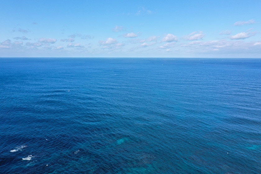 静かな海へ、父の願いをのせて